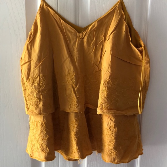 Alya Blouse - Picture 2 of 2